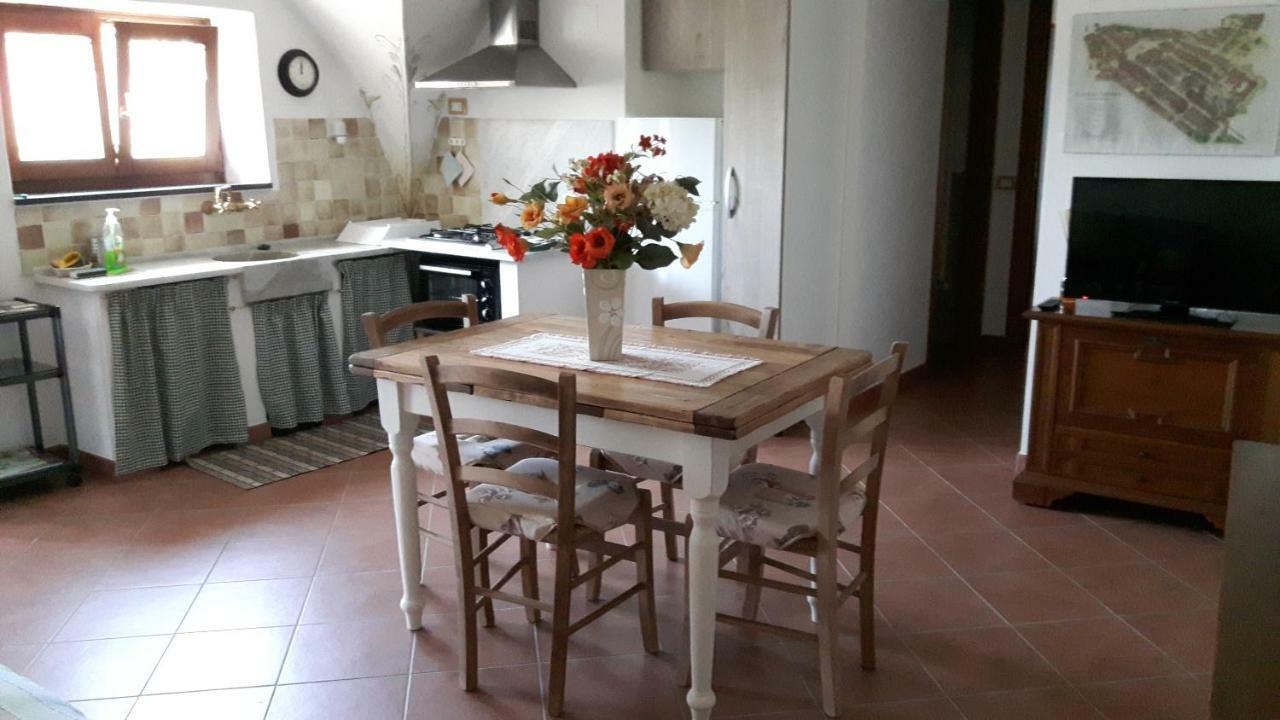 La Casina Negli Orti Apartment Arcola Bagian luar foto